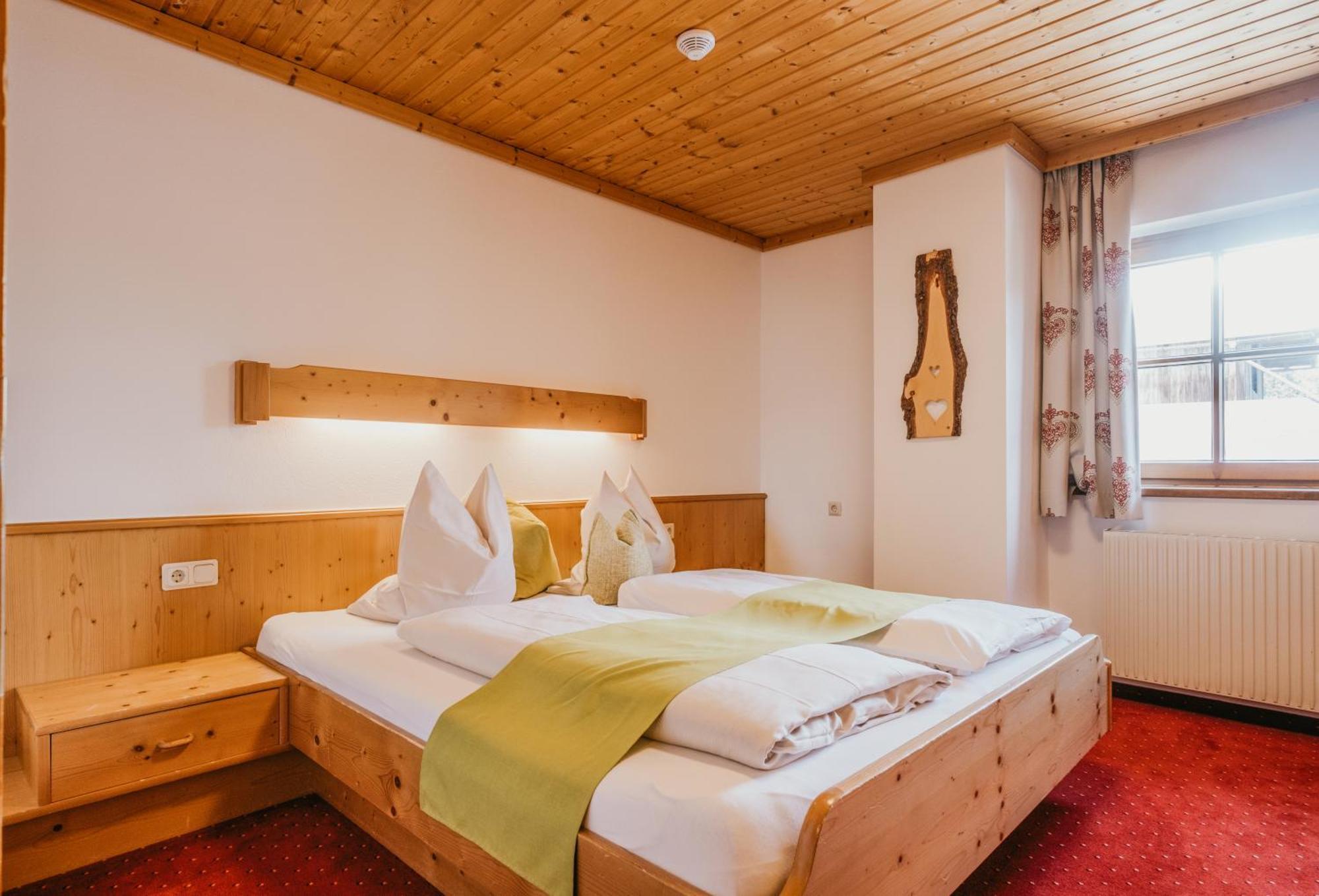 Hoferhof Familien-Abenteuer Hotel Schladming -Dachstein Exterior photo